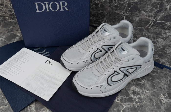 D*or b30 sneaker
