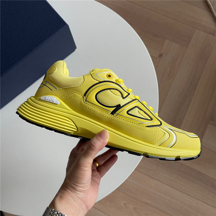 D10r b30 sneaker
