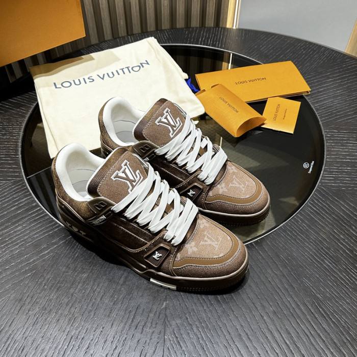 LV Trainer Sneaker