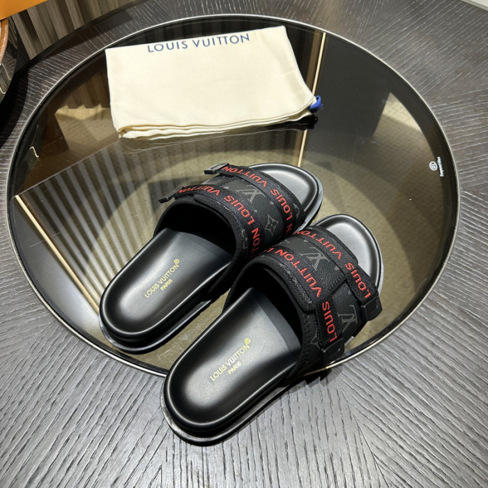 LV SANDALS