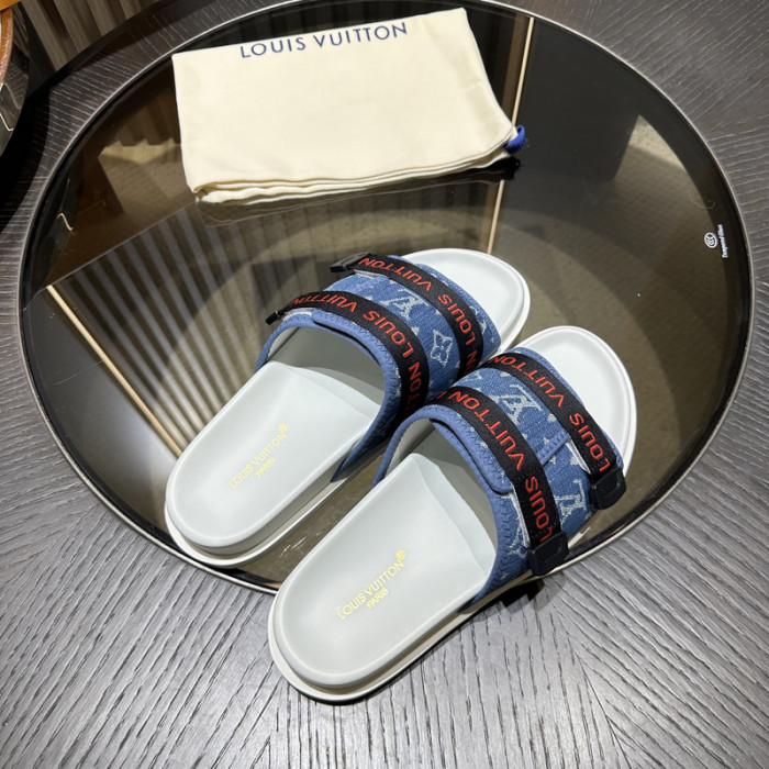 LV SANDALS