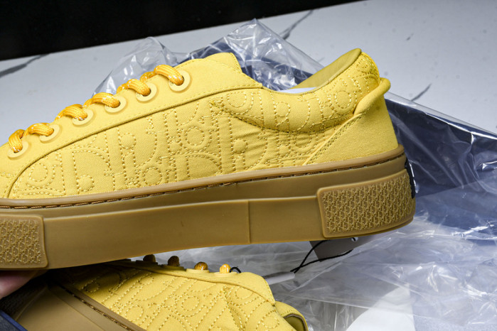 D10r b33 sneaker (eu38-46)