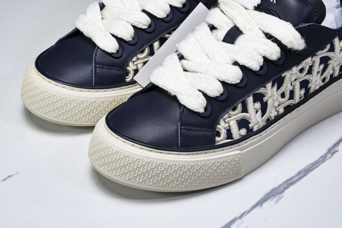 D10r b33 sneaker (eu38-46)