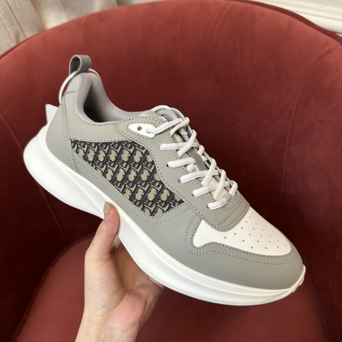 D10r b25 sneaker