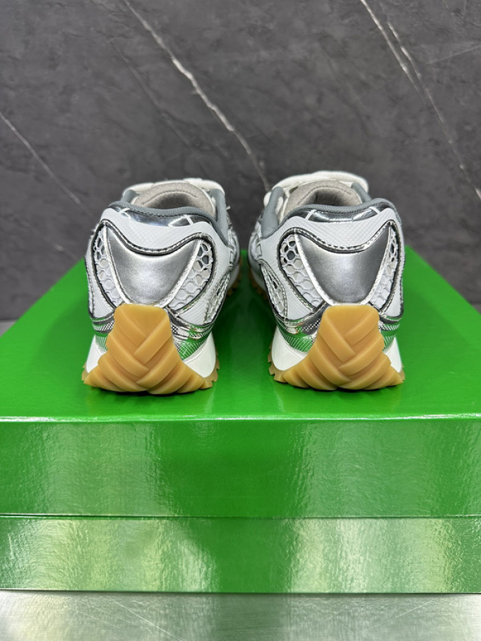 B0tte*a ve*ne*ta sneaker
