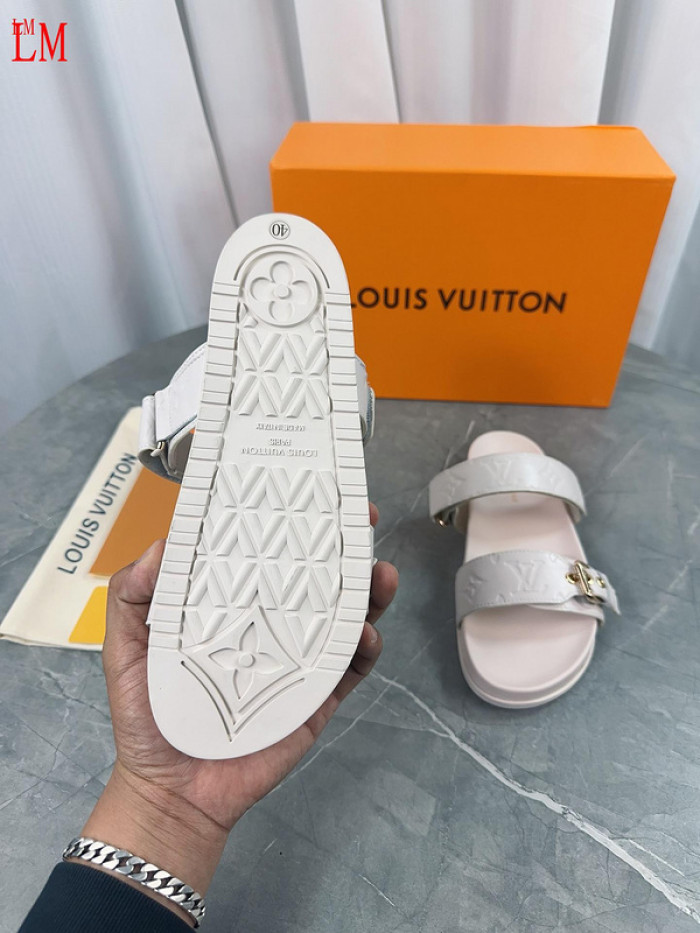 LV SANDALS