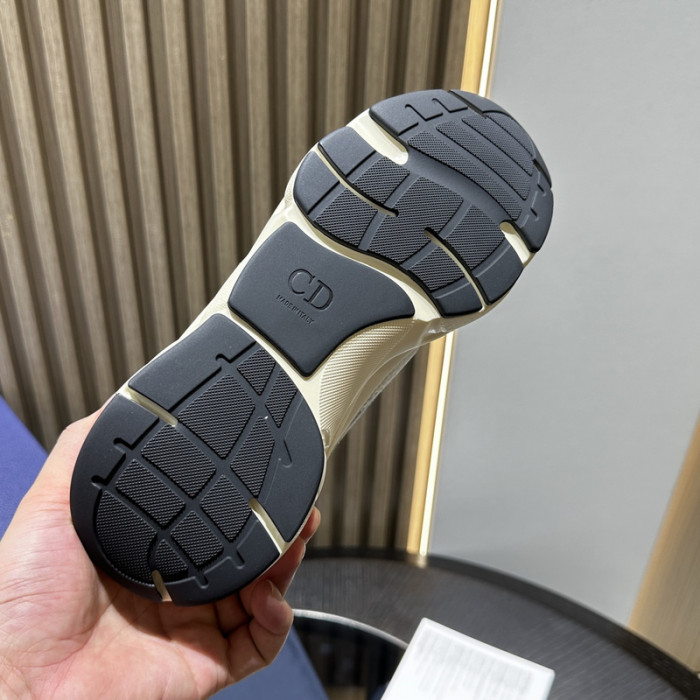 D10r b22 sneaker