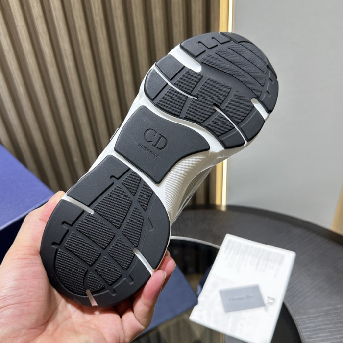 D10r b22 sneaker