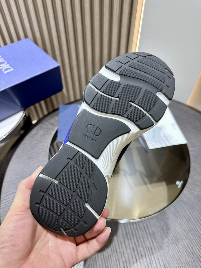 D10r b22 sneaker