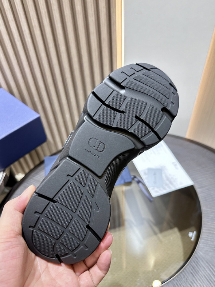 D10r b22 sneaker