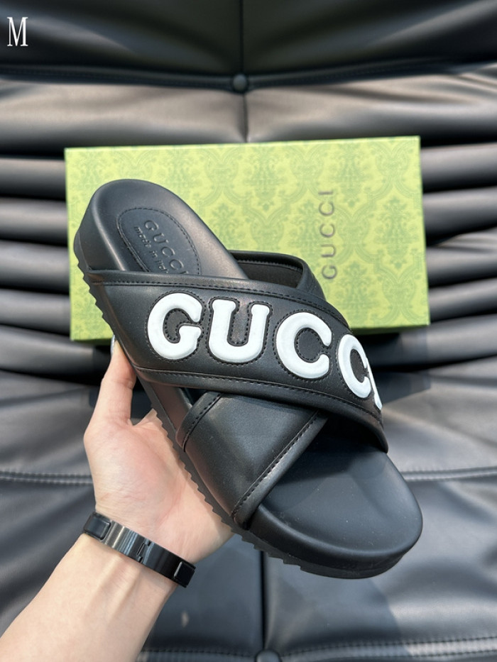 GUCC SANDALS