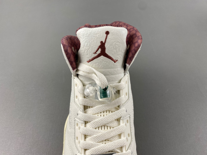Air Jordan 5 "El Grito" Sail and Dark Pony HF8833-100