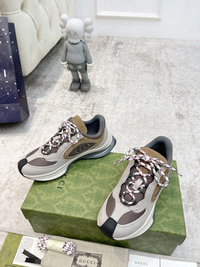 GUCCI Run Sneaker