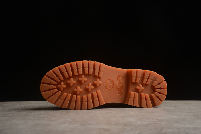 Timb**1*nd boots