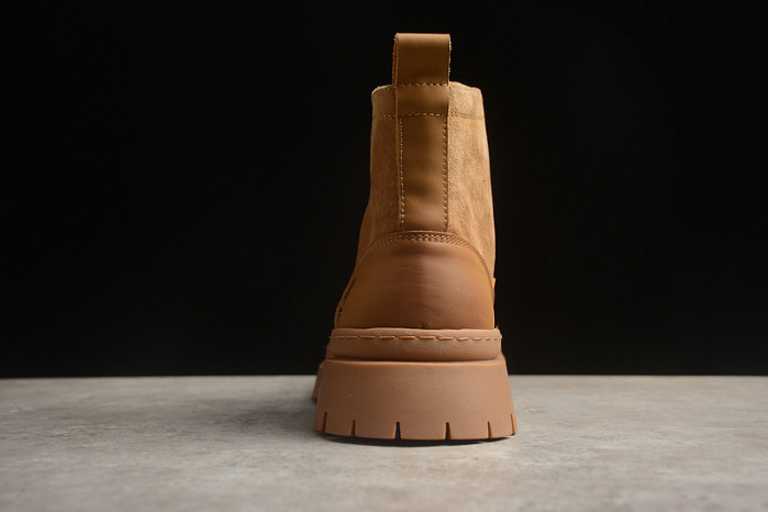 Timb**1*nd boots