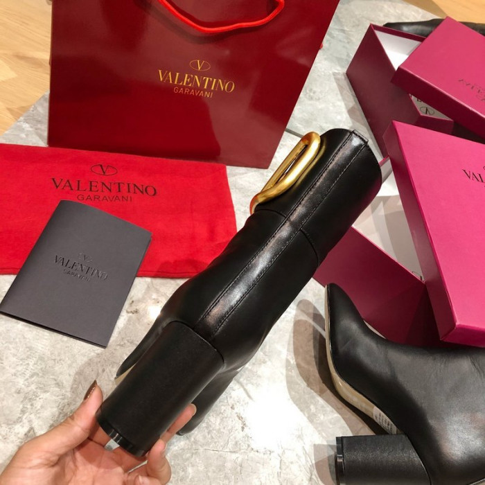 Va*lentino Boots