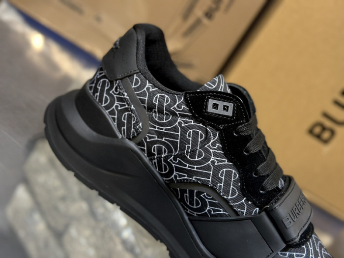 Bv*b*rry-vintage sneaker