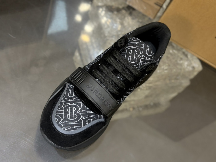 Bv*b*rry-vintage sneaker