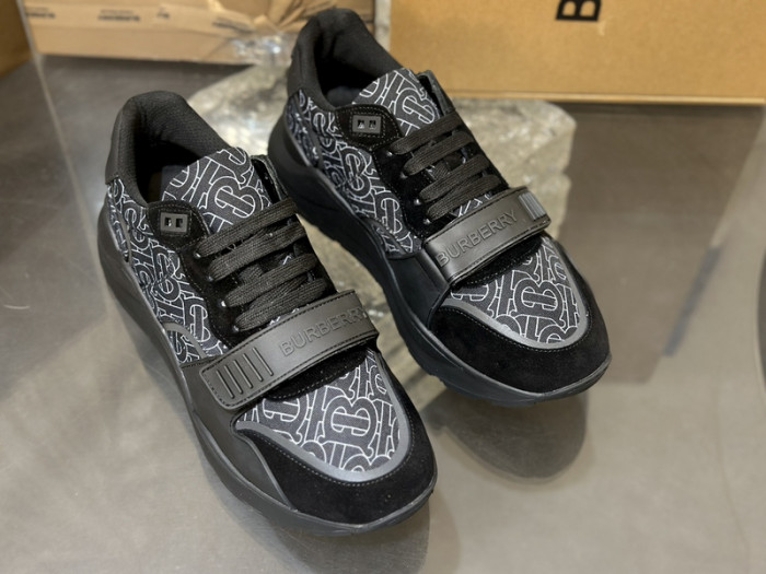 Bv*b*rry-vintage sneaker