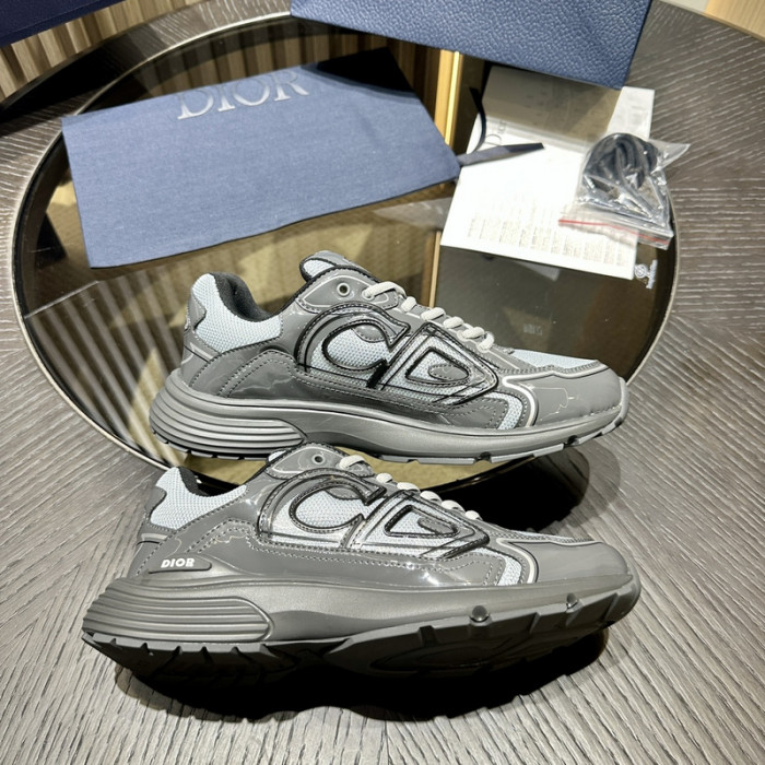 D10r b30 sneaker