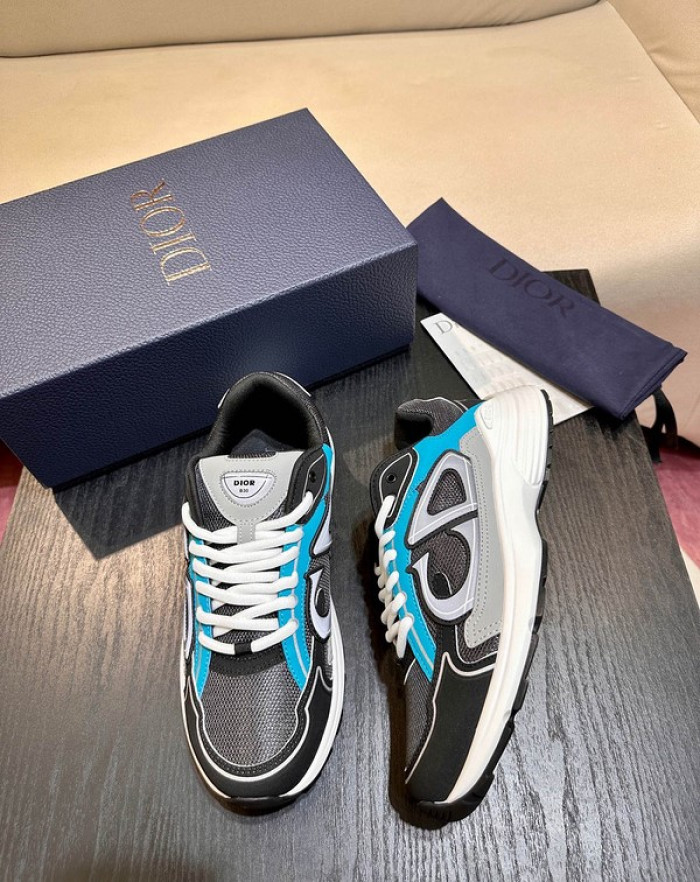 D10r b30 sneaker