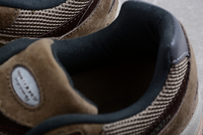 new Ba1an*e 2002r olive brown m2002rhn
