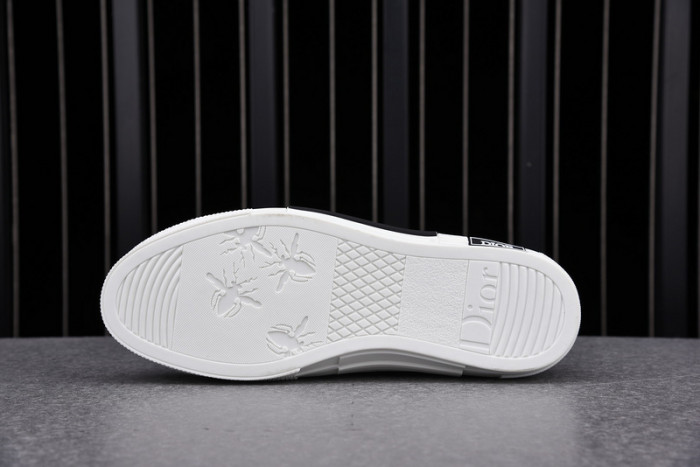 D*or b23 oblique high top sneaker