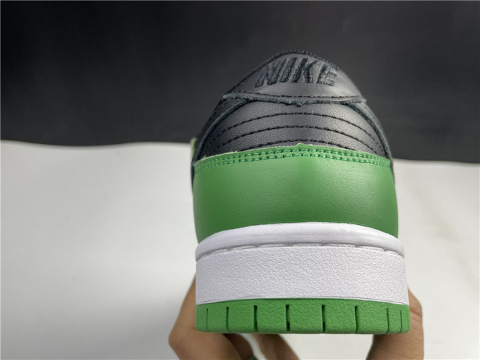 nike sb dunk low classic green bq6817-302