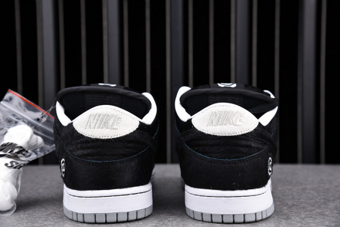 nike sb dunk low medicom toy (2020) cz5127-001